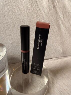 bareMinerals Longwear Lipstick in Cinnamon